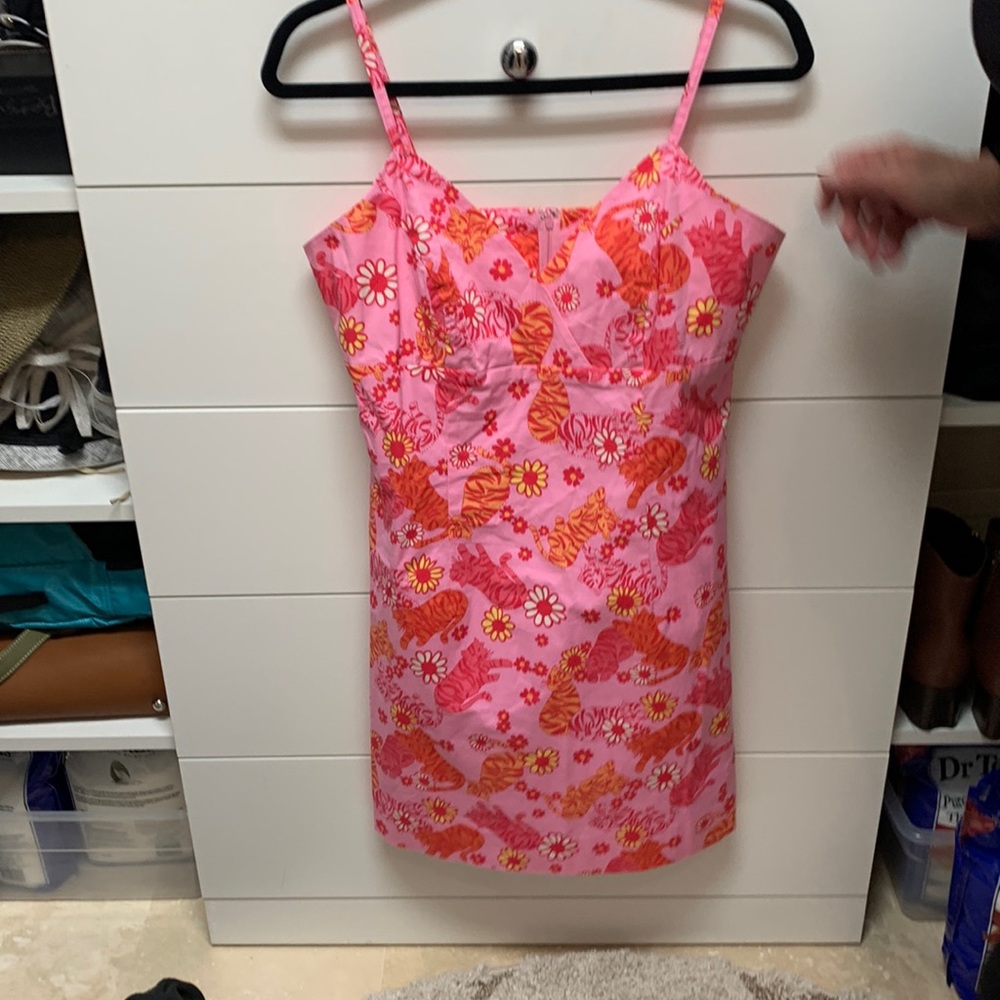 Lilly Pulitzer mini dress  100 cotton and fully lined  size 10